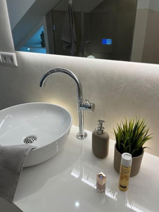 Ferienwohnung Lili Ubstadt-Weiher Esterno foto